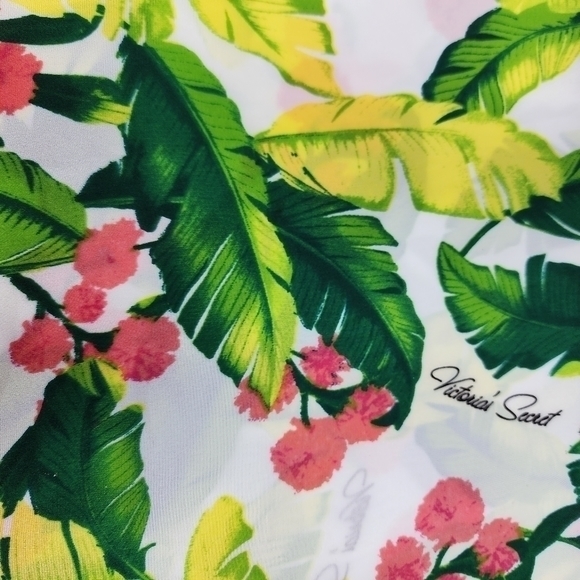 Victoria's Secret Green Pink Tropical Foliage Print Scarf Cover Up - Picture 2 of 14